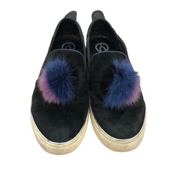 The Wishbone Collection Black and purple suede Pom Pom slip  on sneakers size 9 - Picture 2 of 16